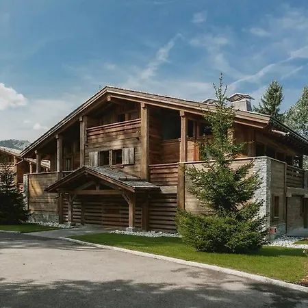 6br Modern Chalet With Private Spa Villa *