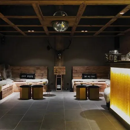 6br Modern Chalet With Private Spa Villa *